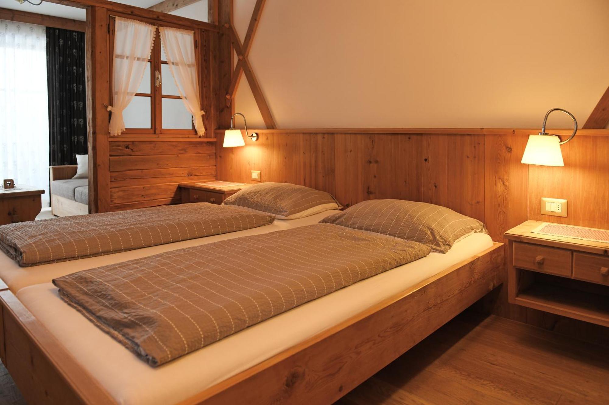 Agriturismo Soleseid Сан Вигилио ди Маребе Екстериор снимка