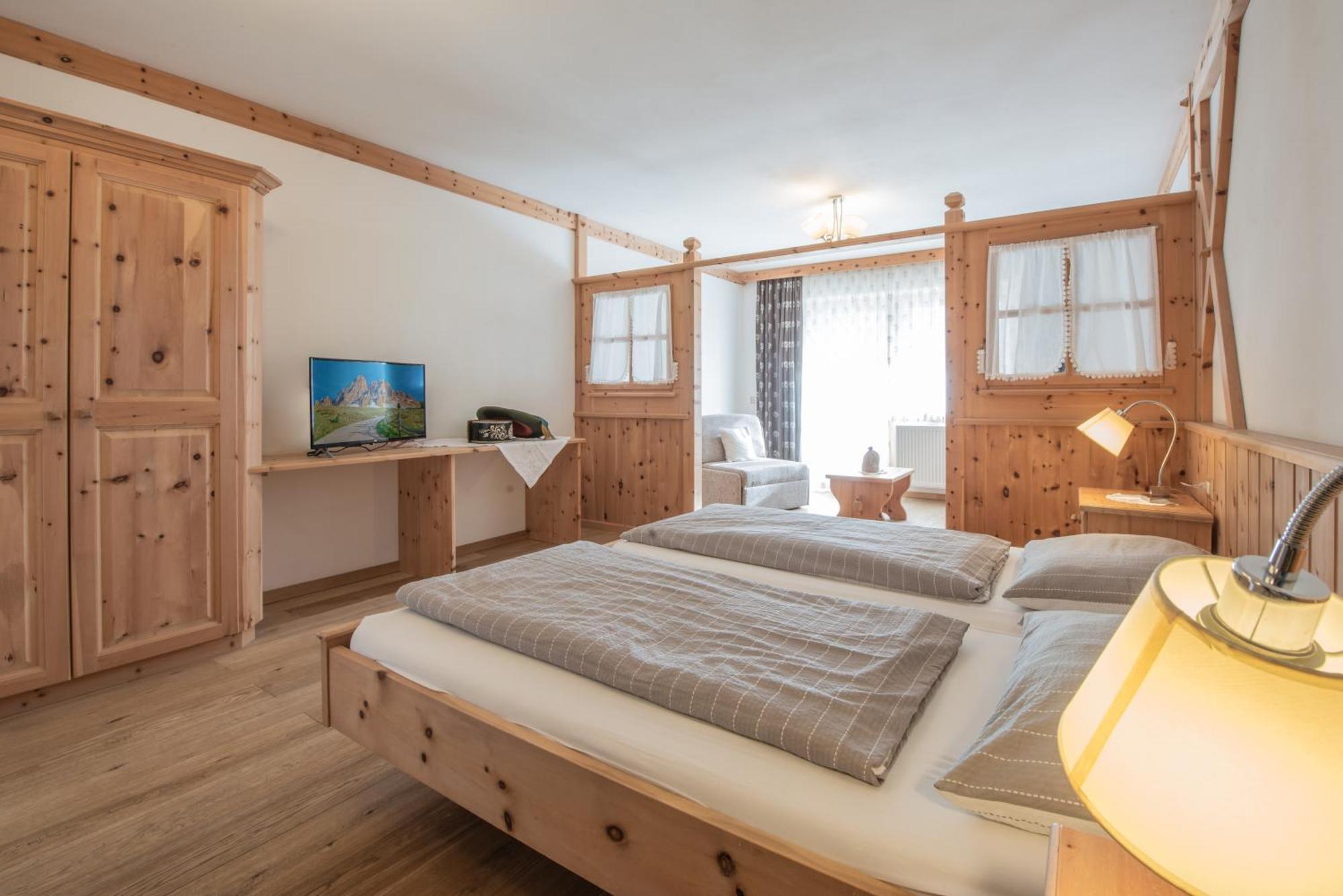 Agriturismo Soleseid Сан Вигилио ди Маребе Екстериор снимка